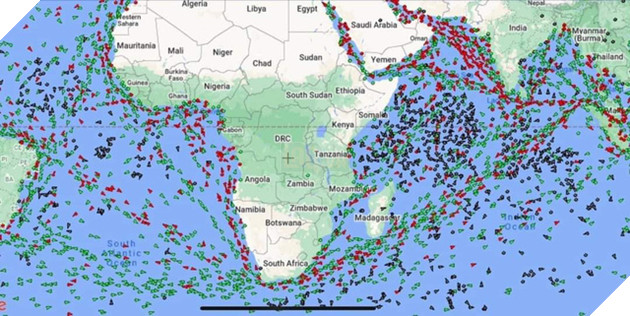 Analogue Pocket dời ngày giao hàng, dân tình lại đổ lỗi cho con tàu Evergreen 2
