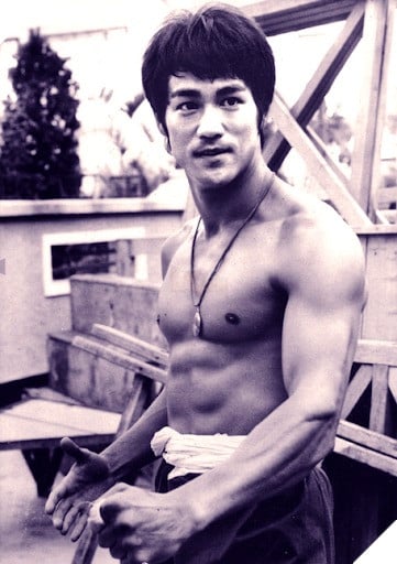 Kịch bản phim của cố diễn viên huyền thoại Lý Tiểu Long sẽ được đưa lên màn ảnh  2