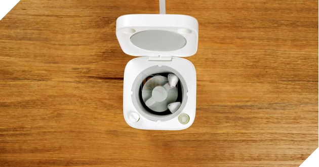 Dưới đây là một chiếc máy giặt nhỏ xinh có thể làm sạch Apple AirPods của bạn