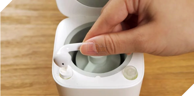 Dưới đây là một chiếc máy giặt nhỏ xinh có thể làm sạch Apple AirPods của bạn 3