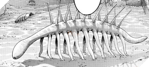 attack on titan con rết