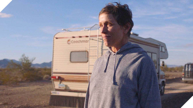 Phim xuất sắc nhất Oscar 2021 - Nomadland và câu chuyện về những du mục thời hiện đại 3