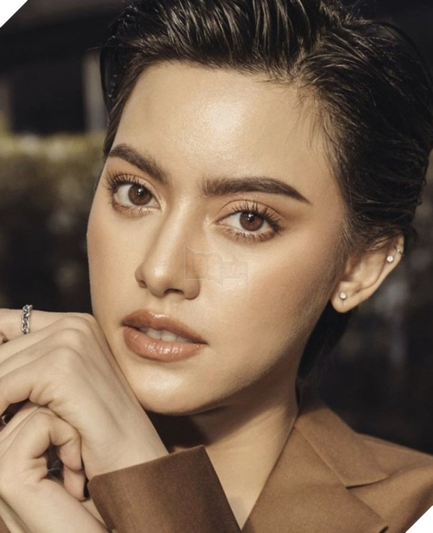  Girl From Nowhere 2 : Chiêm ngưỡng nhan sắc đời thực của Yuri - Chanya “Nink” McClory 10