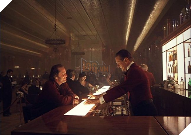  Mùa dịch xem gì? - The Shining - khách sạn kinh hoàng 3