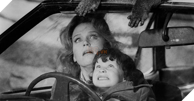 Vén màn hậu trường của loạt phim kinh dị kinh điển từng gây ám ảnh tột độ Phần 1 