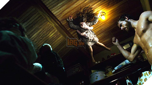 Vén màn hậu trường của loạt phim kinh dị kinh điển từng gây ám ảnh tột độ Phần 2  2