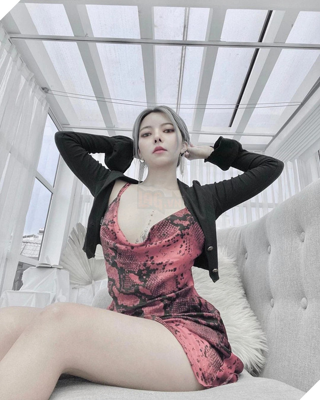 Ohsusu comeback cực kì gợi cảm và không quên khoe khéo người yêu trên MXH 6