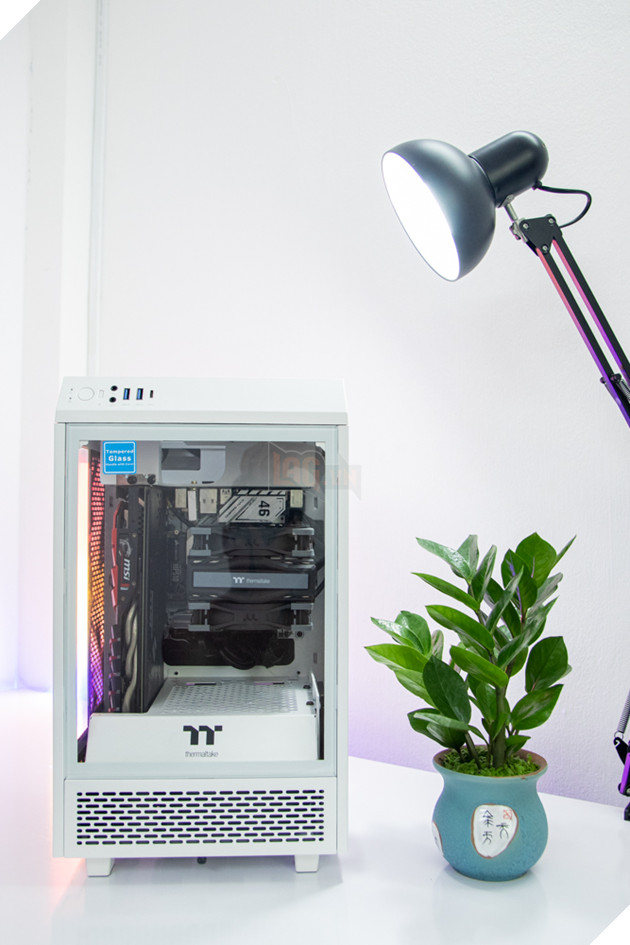 Đánh giá nhanh The Tower 100 White của Thermaltake: Võ case PC nhỏ nhưng có võ 