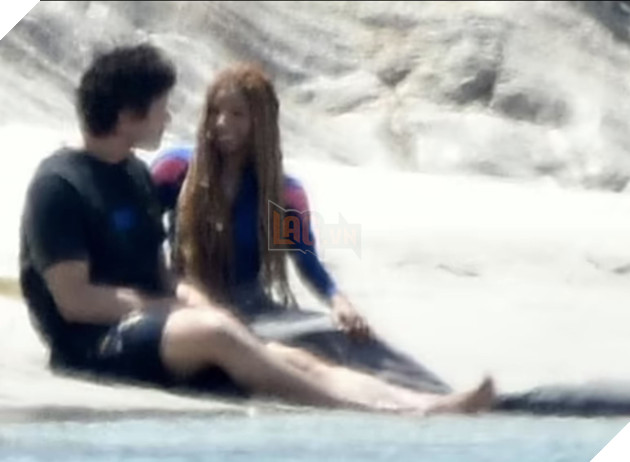  The Little Mermaid live-action: Loạt ảnh hậu trường được tiết lộ khiến nhiều fan quan ngại 