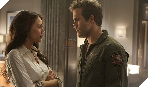 Review phim 18+ Netflix - A Simple Favor: Nữ chính lẳng lơ lên giường với chồng của bạn thân lẫn anh trai 3