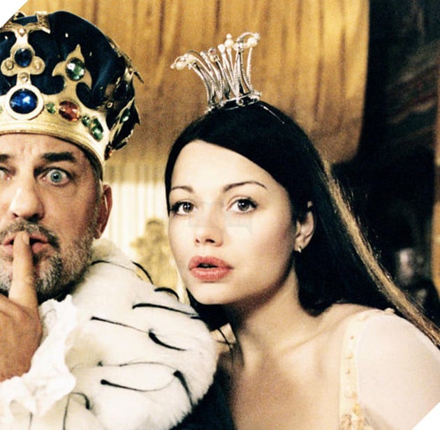 Những phiên bản Bạch Tuyết live-action có thể bạn chưa biết P2  2