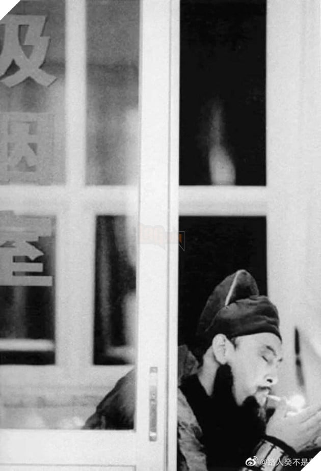 Loạt ảnh hậu trường hài hước trong một số bộ phim Trung Quốc kinh điển 4