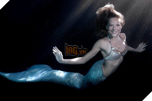 Những điều có thể bạn chưa biết về nghề chuyên hóa thân thành những nàng tiên cá  4