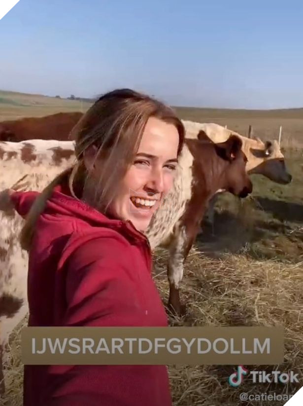 Nữ hot Tiktoker người Úc gây sốc khi tự tử ở tuổi 19