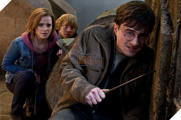 Sau 10 năm, Harry Potter Và Bảo Bối Tử Thần 2 vẫn là một trong những bộ phim có cái kết hay nhất. 3