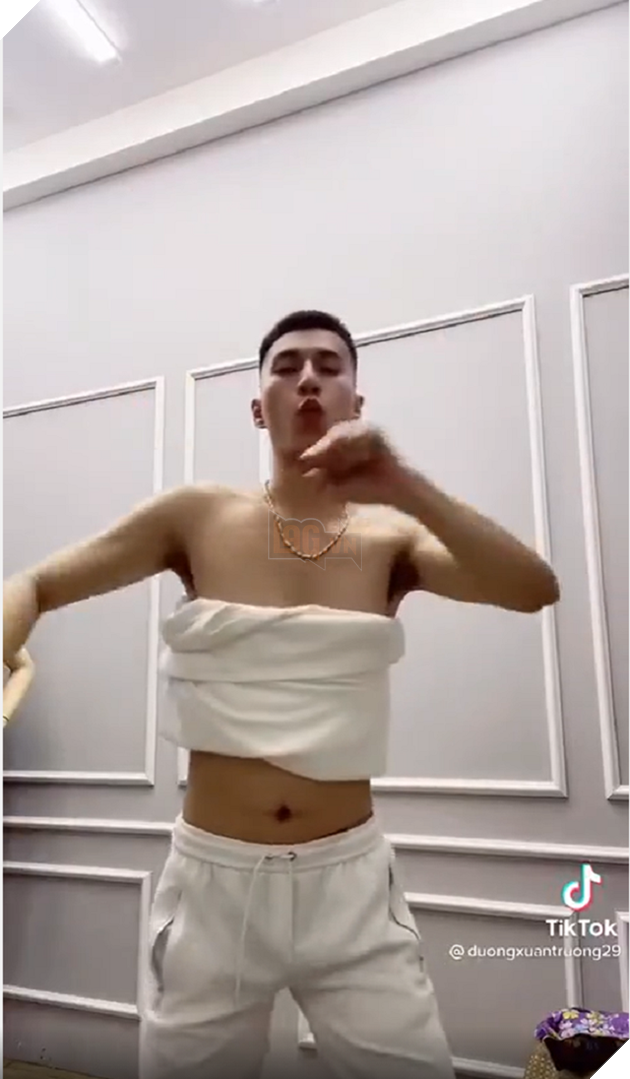 Xất hiện hàng loạt bản cover điệu nhảy của Tiếu Hý đến từ cánh mày râu cực hài hước 3