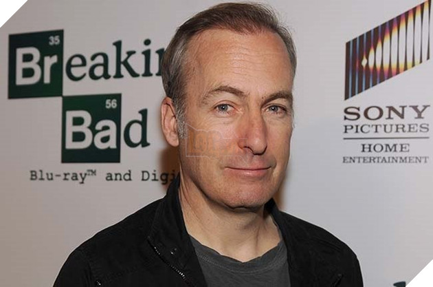 Tài tử loạt của loạt phim Breaking Bad bất ngờ đột quỵ trên phim trường