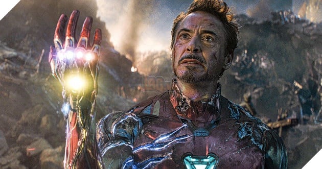 James Gunn chỉ trích The Sunday Times vì quan điểm về Iron Man 2