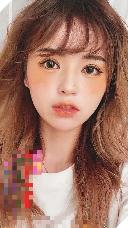 Bị bạn trai đăng clip mặn nồng, cô nàng hot TikToker nói lời chia tay ngay lập tức