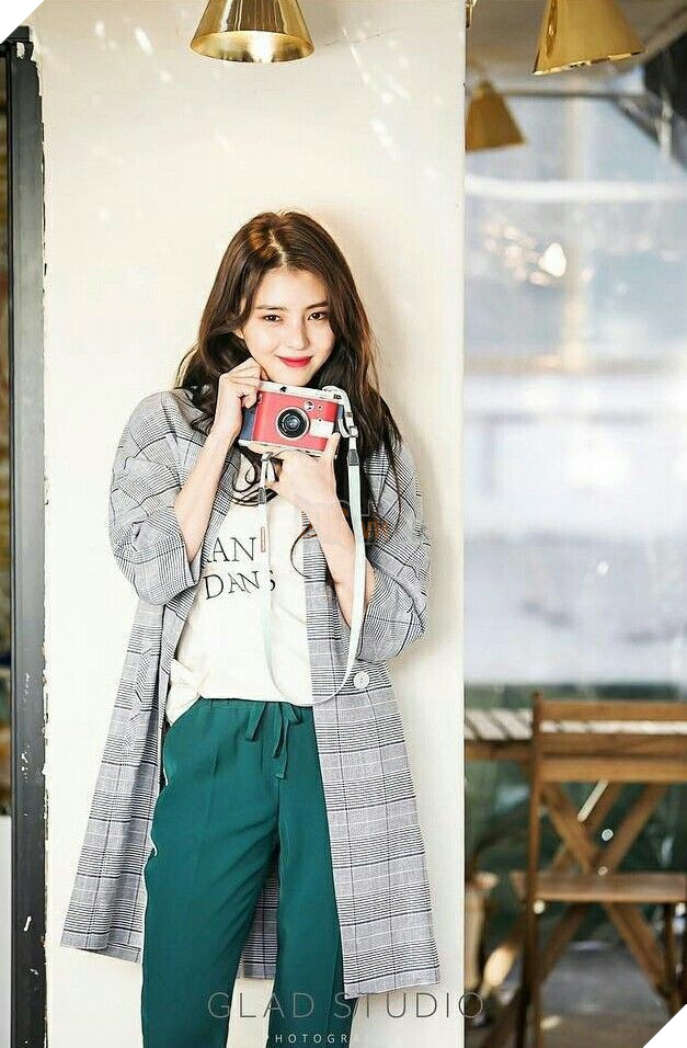 Nhan sắc cực phẩm chuẩn vợ quốc dân của nữ chính Nevertheless đang siêu HOT trên Netflix 16