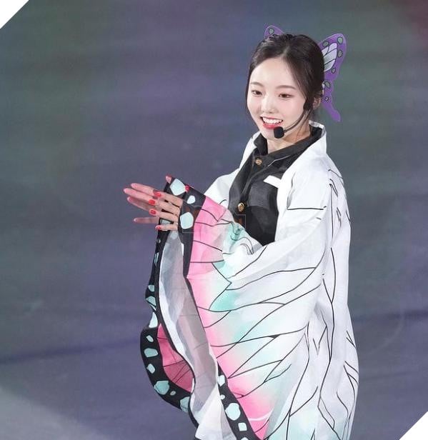 marin honda cosplay trùng trụ