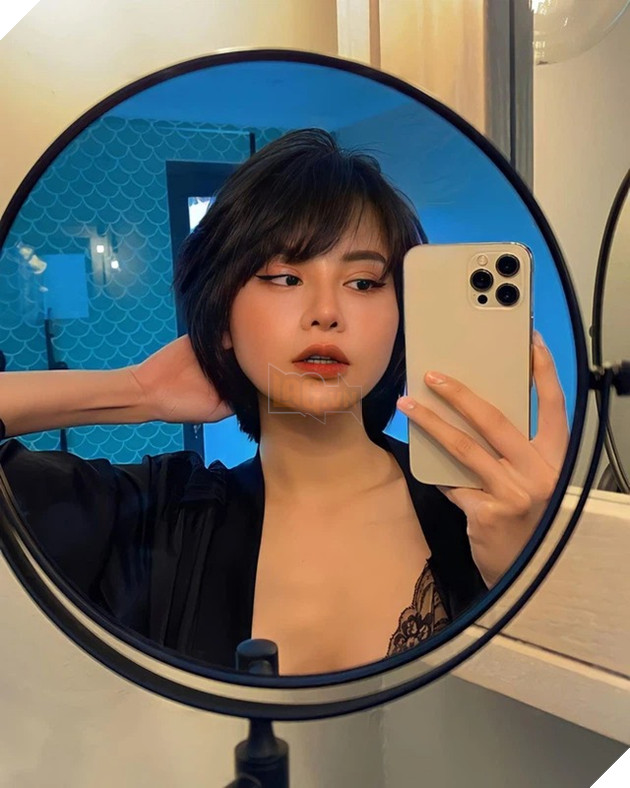 MC Thuý Quỳnh và cô nàng Trâm Trần cùng bị một người gạ chat xxx với số tiền lên đến trăm triệu đồng 2