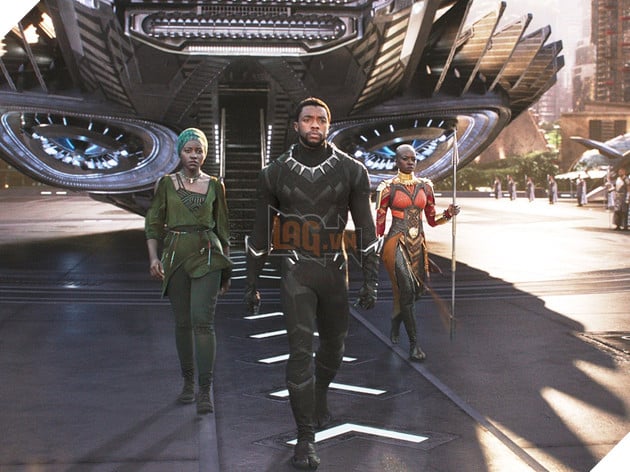 Tròn 1 năm ngày mất của Chadwick Boseman: Nhìn lại những hình ảnh đáng nhớ nhất của Black Panther  6