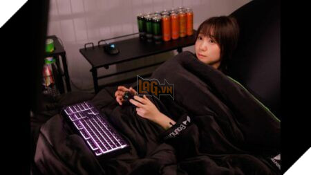 Tổng hợp những sản phẩm độc đáo được tạo ra chỉ dành cho game thủ chuyên cày game 5