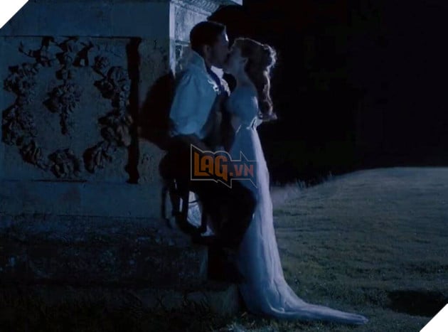 Cảnh nóng trong Bridgerton cũng khiến nam và nữ chính sốc khi xem lại 4