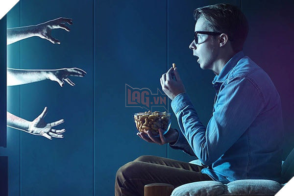  Chuyện lạ có thật Công ty Mỹ trả 1.300 USD cho người xem 13 bộ phim kinh dị trong 10 ngày