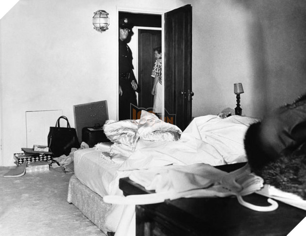 Bộ ảnh nude của Madonna gây phẫn nộ khi tái hiện cái chết của nữ minh tinh huyền thoại Marilyn Monroe 2