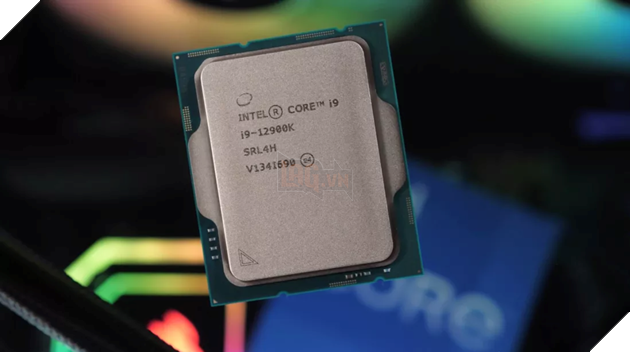 Core i9-12900K của Intel được đẩy lên 8 GHz cùng với bộ nhớ DDR5 khi được ép xung