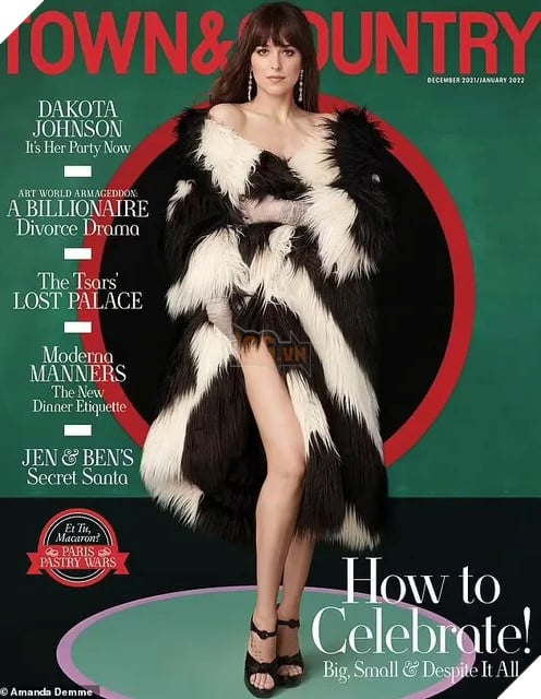 Quả bom sex 18+ 50 sắc thái Dakota Johnson khoe dáng nuột nà trong bộ ảnh tạp chí mới tập 2