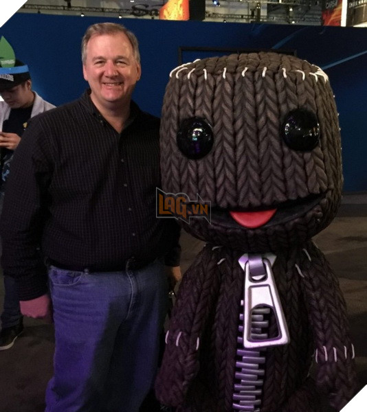 Phó giám đốc PlayStation bất ngờ xuất hiện trong clip bắt tội phạm ấu dâm, bị đuổi việc ngay lập tức 3