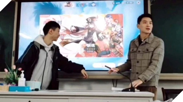 Game thủ nhờ giáo viên gacha Genshin Impact và cái kết không thể hài hước hơn
