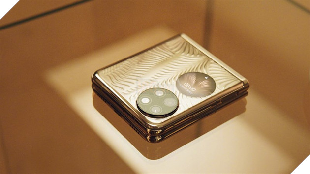 P50 Pocket có thể gập lại của Huawei đối đầu trực tiếp Galaxy Z Flip 3 có giá 1.400 USD 2