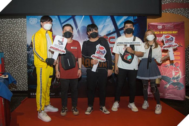 PUBG Mobile hợp tác cùng thương hiệu Spider-Man No Way Home mở Tiệc gà Đa vũ trụ 11