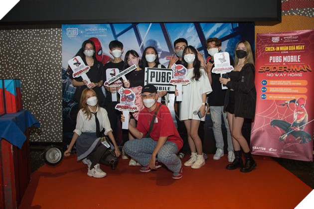 PUBG Mobile hợp tác cùng thương hiệu Spider-Man No Way Home mở Tiệc gà Đa vũ trụ 12