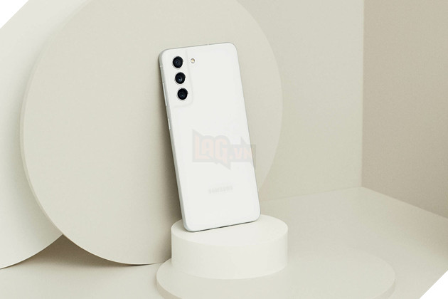 Galaxy S21 FE chính thức ra mắt với Snapdragon 888, 4 camera, pin 4500mAh và hơn thế nữa 3