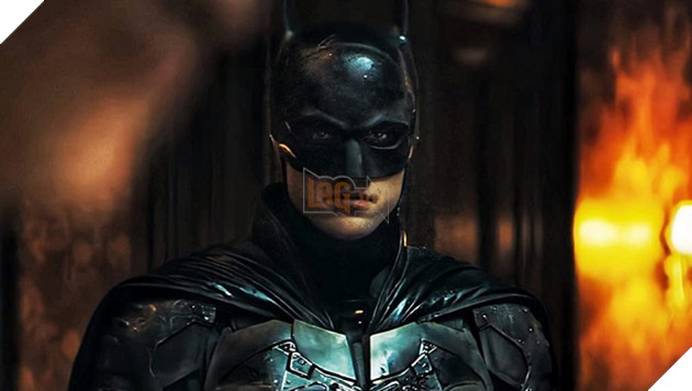 The Batman tung bức ảnh cận cảnh bộ giáp Batsuit của Robert Pattingson