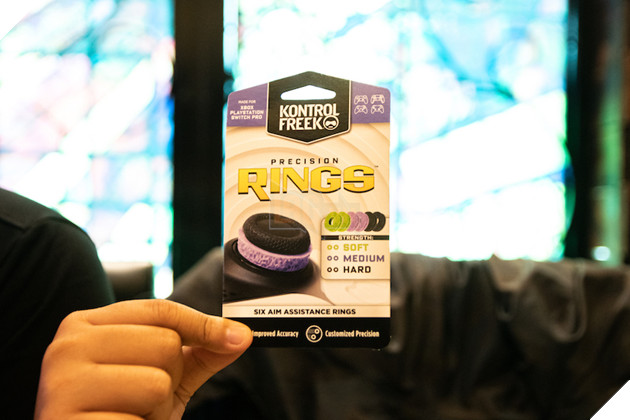 Trên tay nhanh Kontrol Freek, trọn bộ phụ kiện tay cầm dành cho game thủ console 7