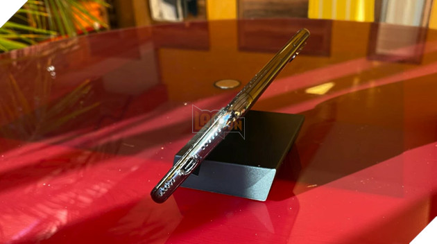 Một chiếc iPhone X được mod USB-C đi kèm với tính năng chống thấm nước đặc biệt