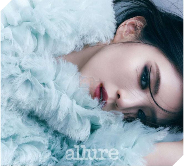 Mỹ nhân 18+ mới nổi của Hàn Quốc khoe nhan sắc và body cực phẩm trong bộ ảnh tạp chí mới  4
