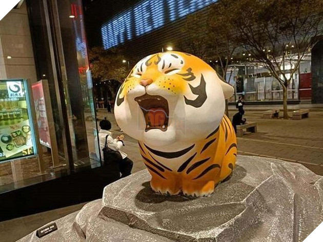 Cười bể bụng trước dàn tượng hổ mừng xuân Nhâm Dần với loạt biểu cảm hài hước tại Trung Quốc 3