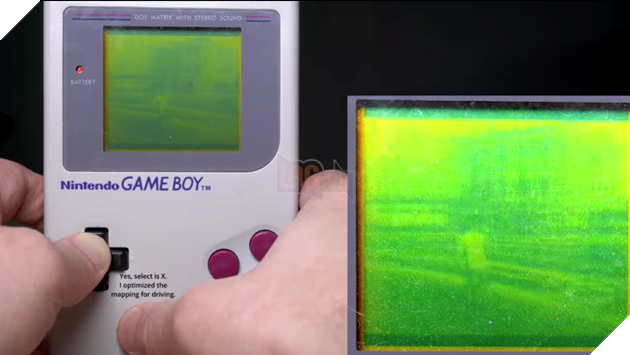 Hãy cùng xem cách mà YouTuber này chơi GTA V trên chiếc Game Boy cổ điển 2