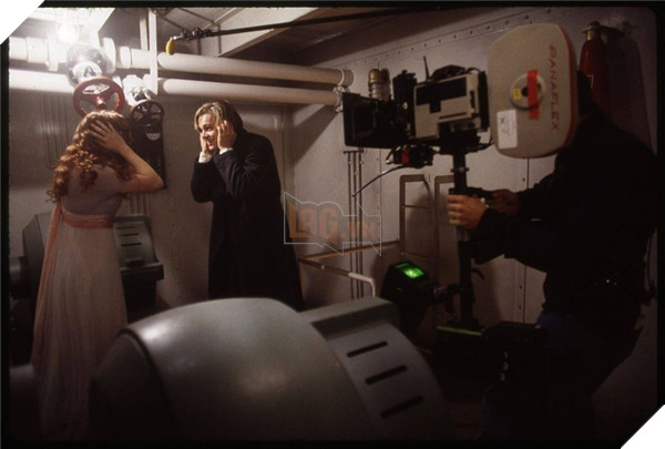 Nhìn lại loạt ảnh hậu trường chưa từng được tiết lộ của Titanic sau 20 năm Phần 2  7