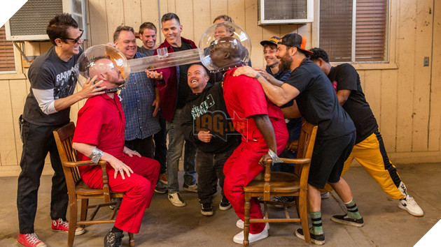 Đâu là tựa phim hài có khả năng vượt mặt bom tấn Spider-Man: No Way Home? 2