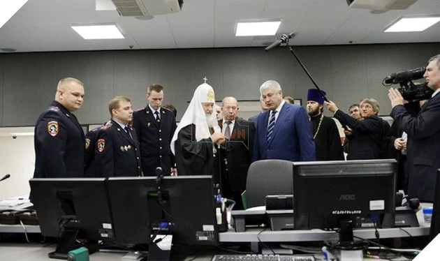 Lầy như nước Nga - Vẩy nước Thánh lên máy chủ để đề phòng bị virus xâm nhập 2