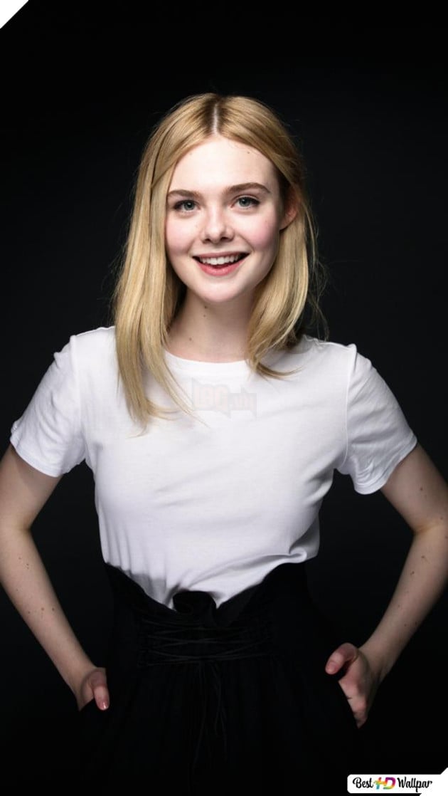 Đẹp như bông hồng nước Mỹ Elle Fanning cũng có ngày giả trai khiến công chúng phải sửng sốt vì...quá giống