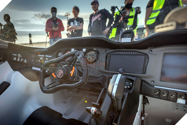 Siêu xe AirCar được chứng nhận đủ điều kiện bay và sẽ giao hàng vào cuối năm 2023 3